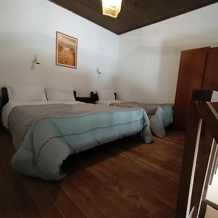 Almmos Mezzanine 2 Apartmán *