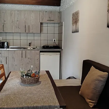 Apartmán Almmos Mezzanine 2 *
